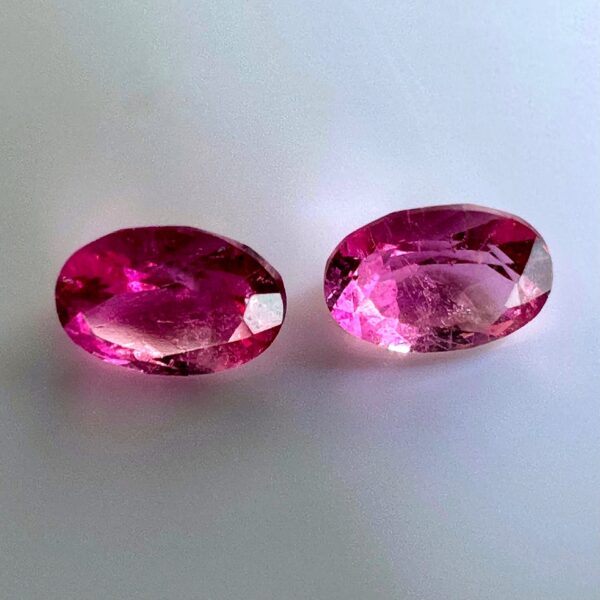 Pair of Bixbite 0.16ct Wah Wah Mountains of Utah, USA