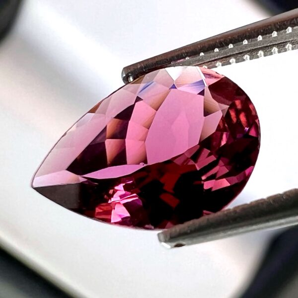 Gorgeous Pink Tourmaline 0.99 Ct – 9 x 6.8 mm - Bright Color And Brilliance For Precious Jewelry