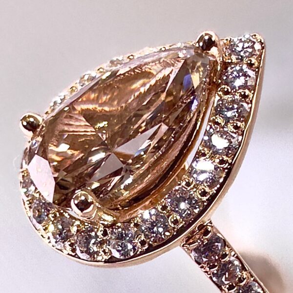 18K Yellow Gold Ring with 1.27 ct Natural Fancy Yellowish Brown VVS2 Diamond & VS Diamonds, ALGT Certified