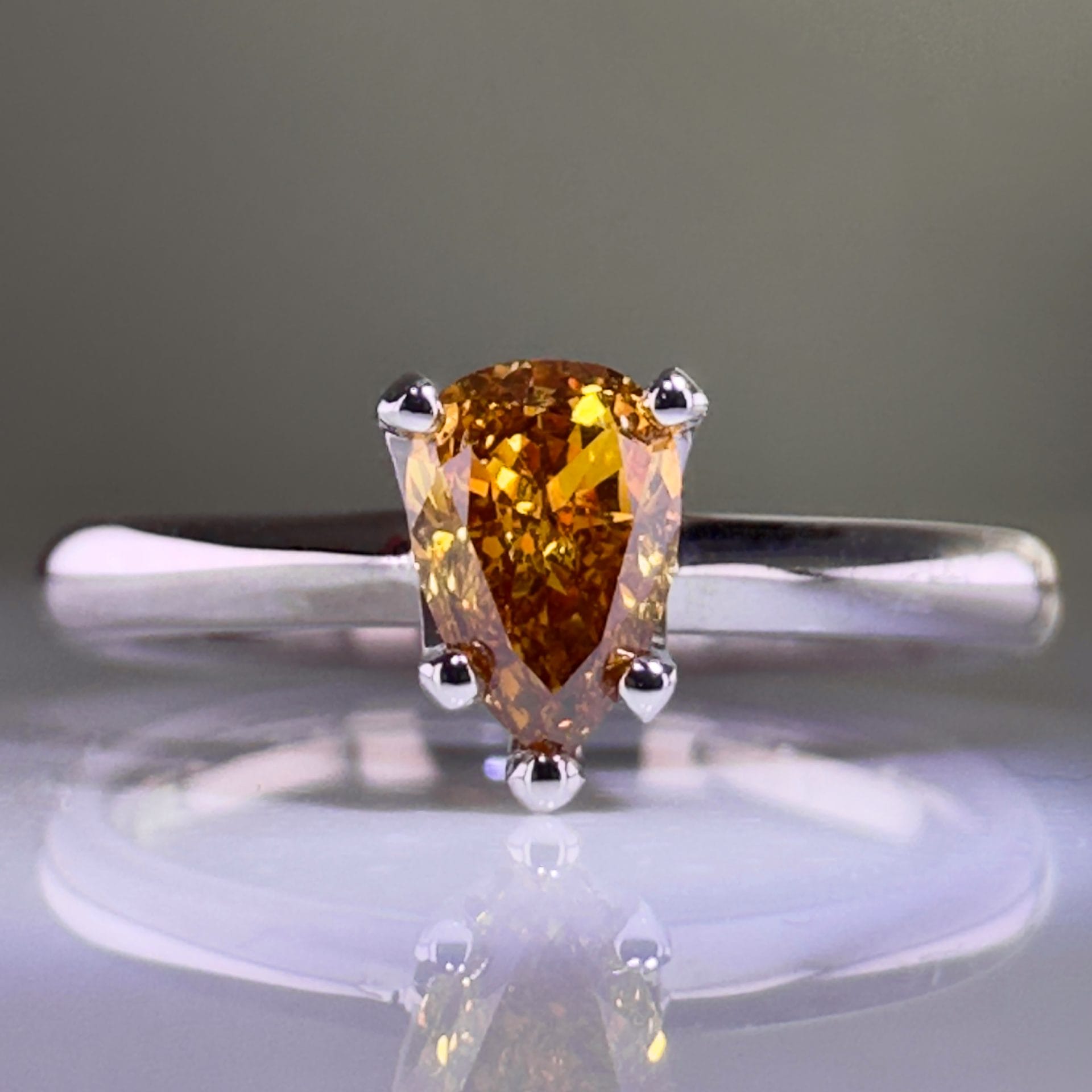 18k white gold pear diamond ring 0.53 ct - Fancy Intense Brownish Yellow-Orange – ALGT Certified | Handmade Luxury