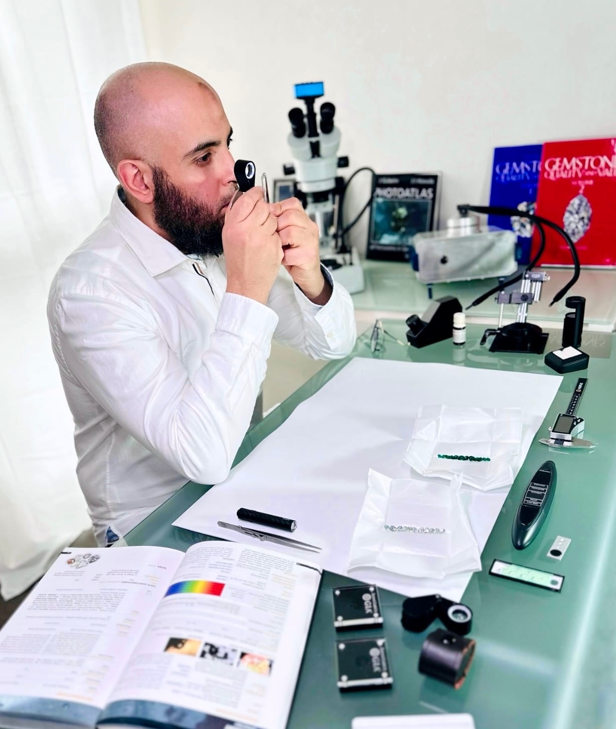 Sublimes bijoux en or 18 ct et diamants naturels certifiés - Jamel Gems